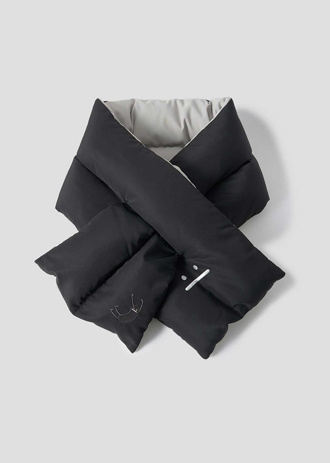 ビューティフルシャドーズーム｜中綿マフラー｜ユニセックス｜グラニフ