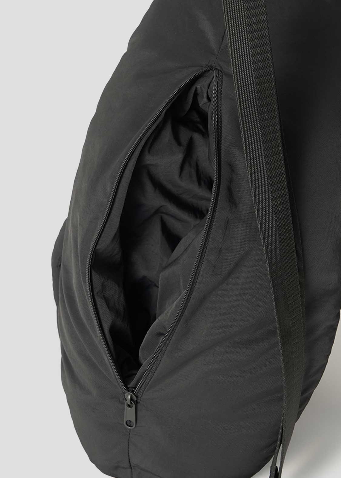 ビューティフルシャドー｜ぬいぐるみバッグ｜ユニセックス｜グラニフ