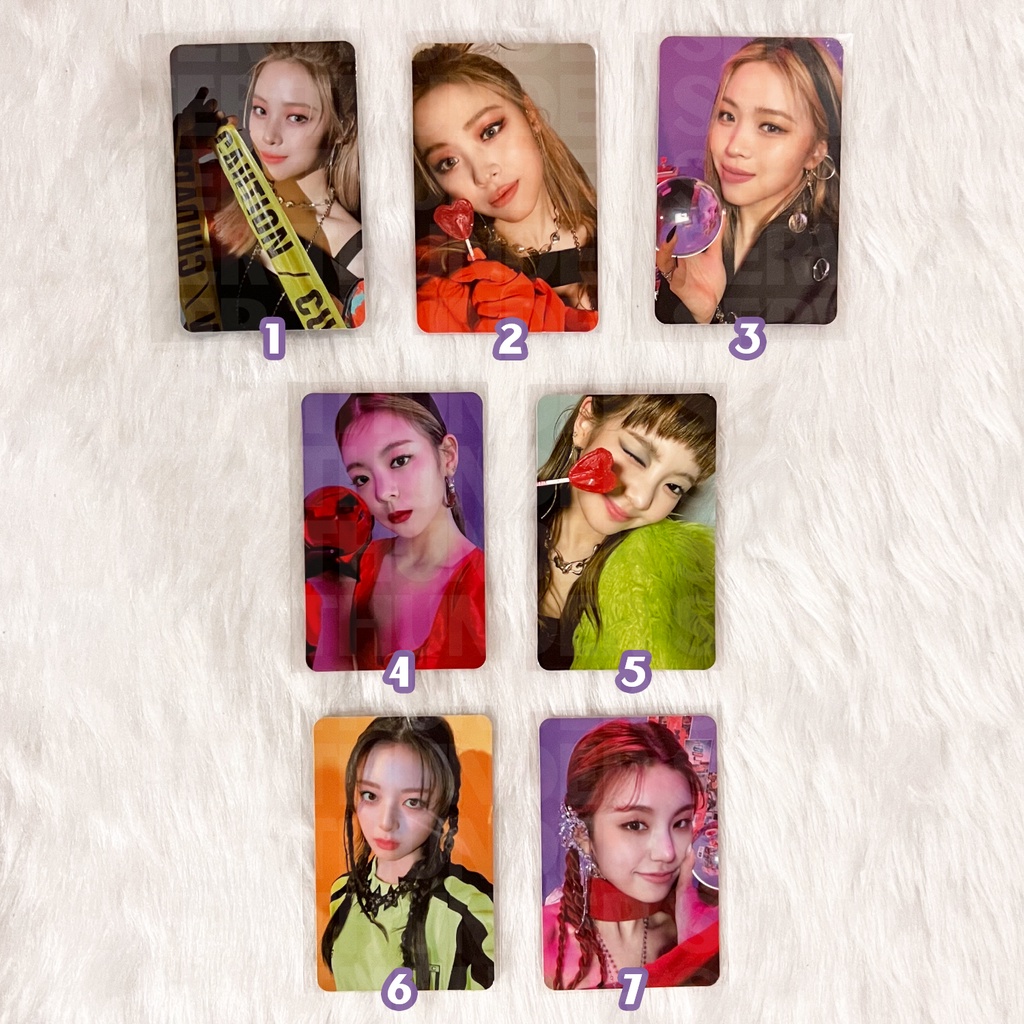 ITZY トレカ whoop 5枚セット オンライン ITZY トレカ whoop 5枚セット