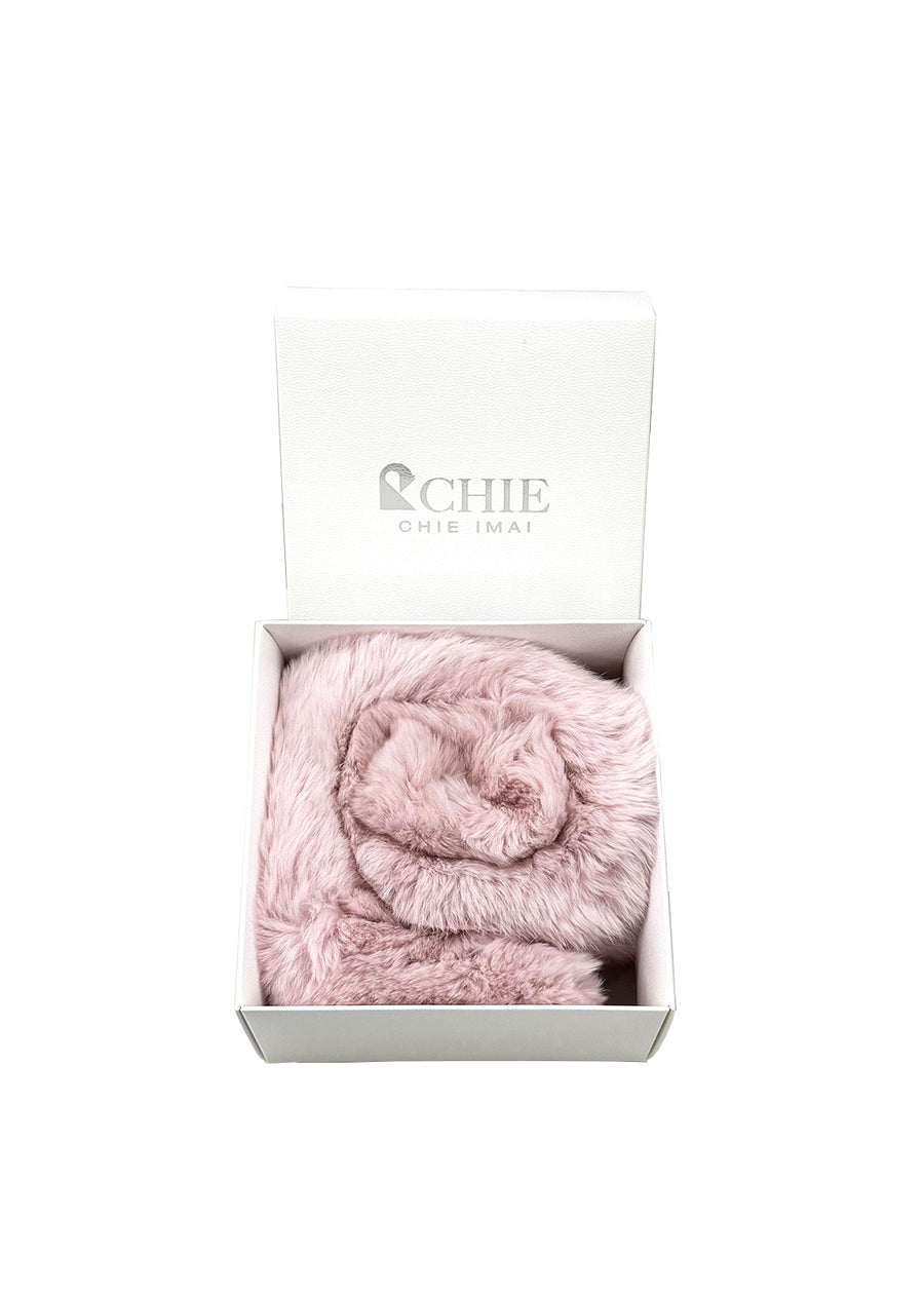 家庭画報掲載 ] ノージェンダー マグネットマフラー – CHIE IMAI GROUP