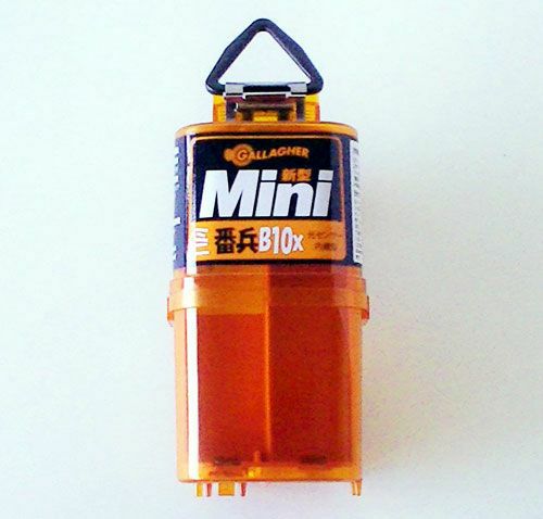 石*井様 ミヤワキ ミニ番兵 100m フェンスセット 光センサー内蔵型