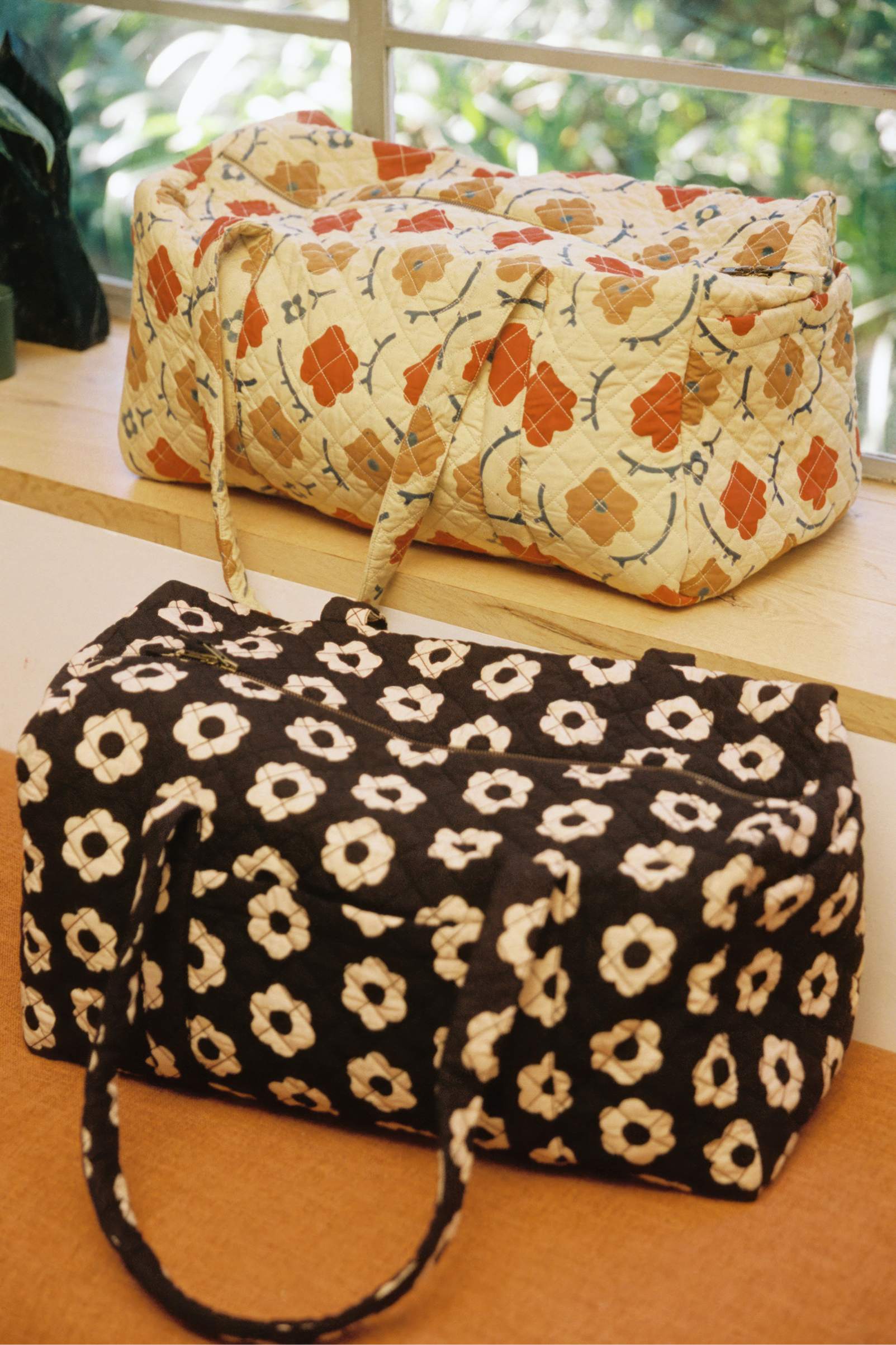 Maria Quilted Duffel | Oak Leaf – Christy Dawn