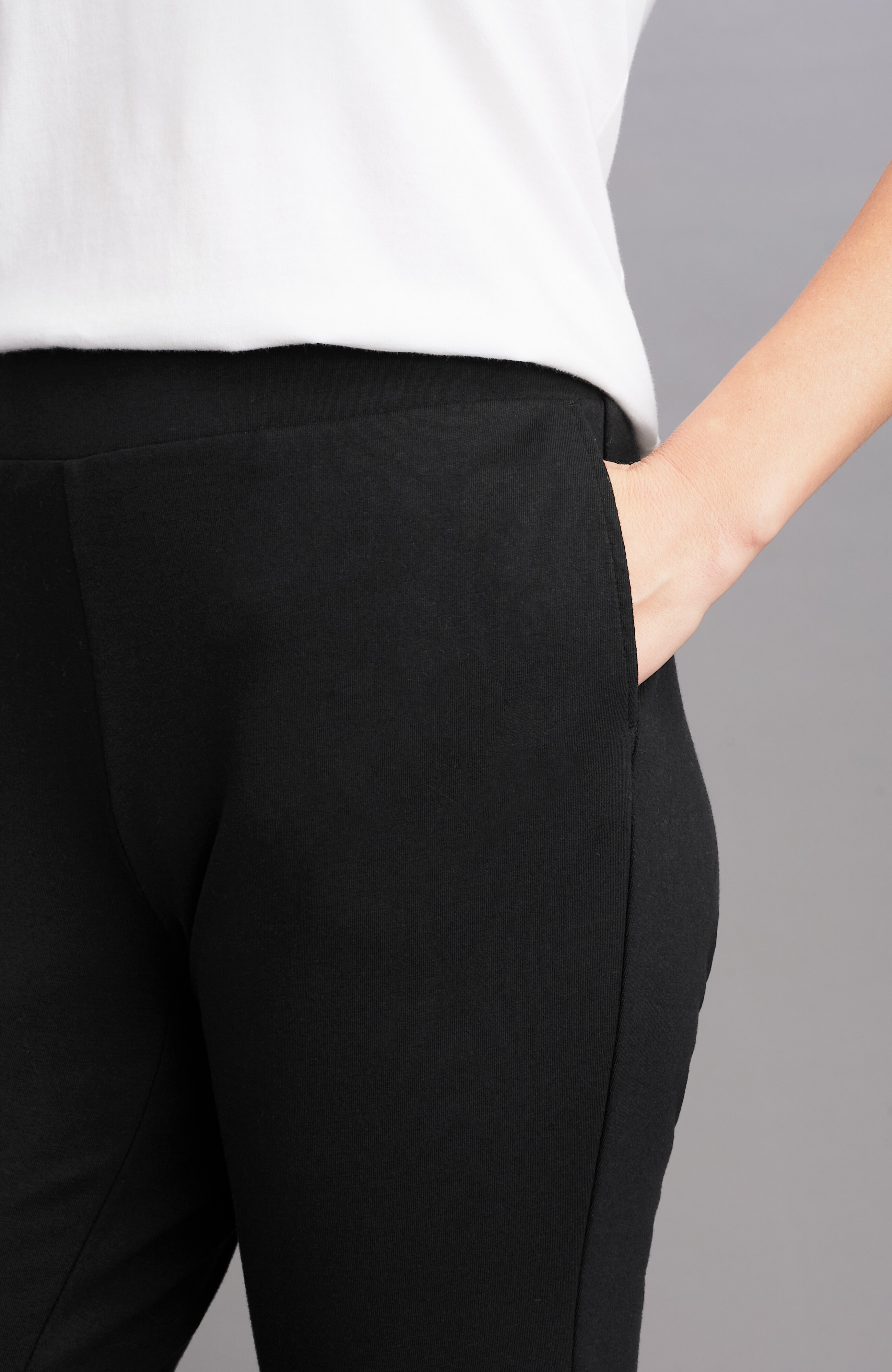 The Epitome of Ease: J.Jill Women's Affinity Pants