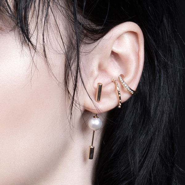 ALL ABOUT BASICS フローティングフープピアス L サイズ