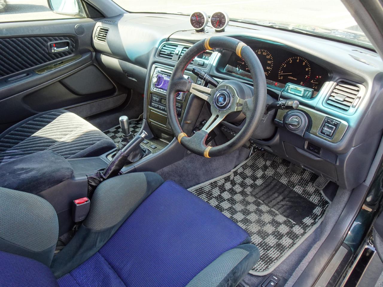 JZX100 チェイサー ツアラーV 純正5速 フルエアロ - スポーツカー