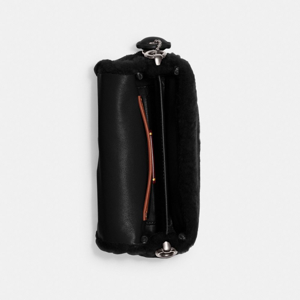 公式】COACH – コーチ | ピロー タビー ショルダー バッグ 18・シアリング