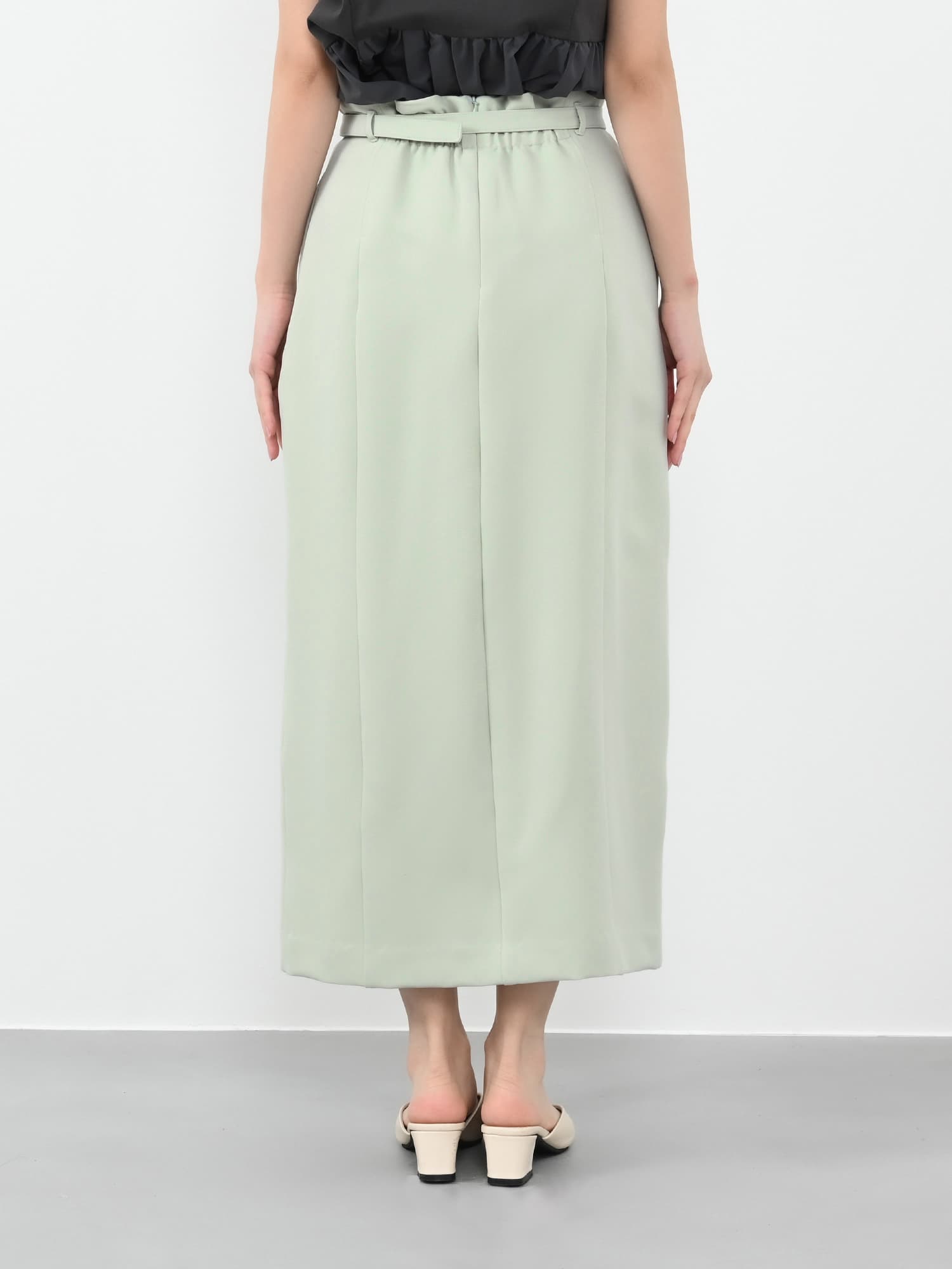 ベルト付きストレッチIラインスカート-short & regular | 小柄・低身長