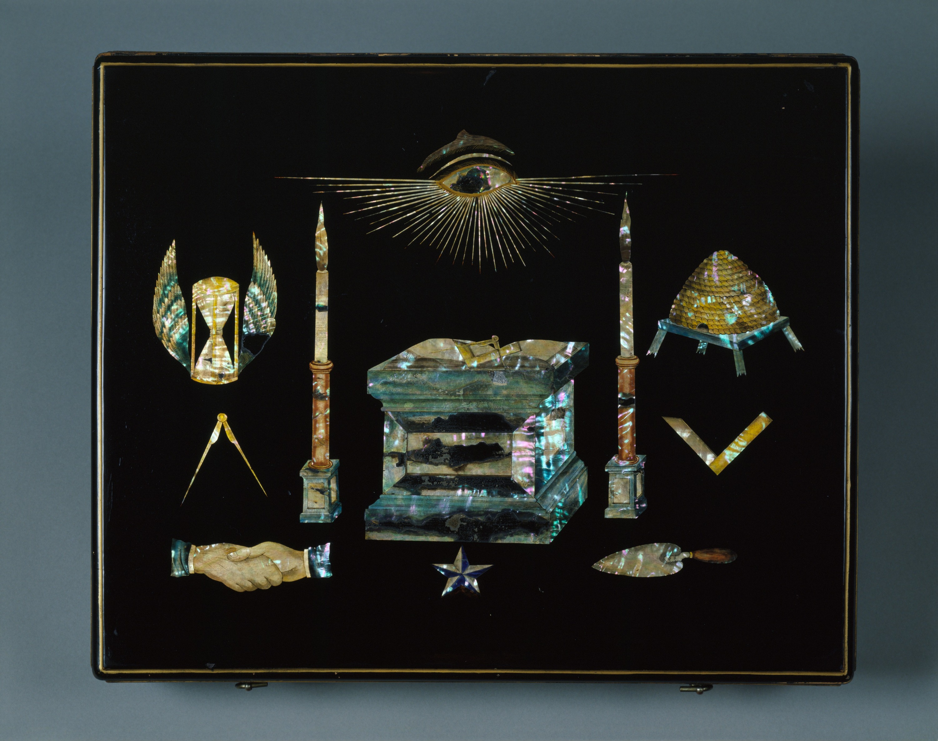 Y3112-1 漆器 貝づくし蒔絵 糸筋椀 9客 共箱 Y3112-1 漆器 貝づくし