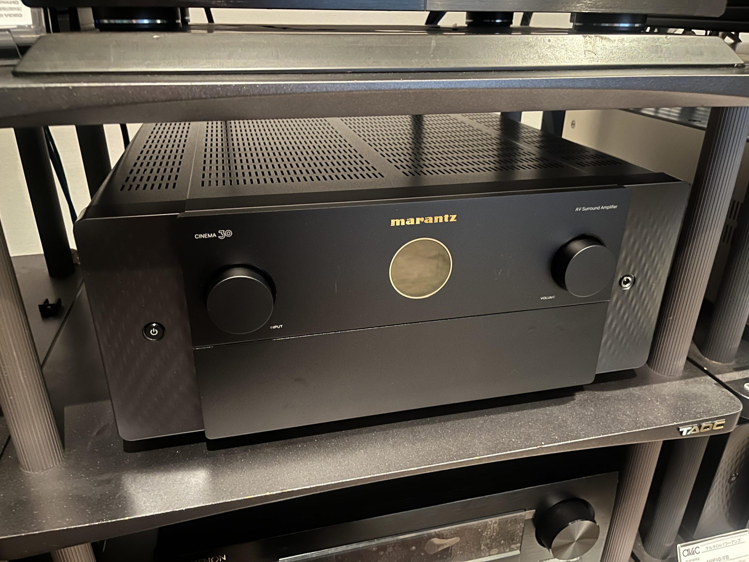 横浜店】Marantz Cinema30。マランツらしい「音色」と過去機種とは一線