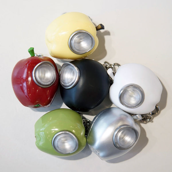 UNDERCOVER x MEDICOM TOY GILAPPLE LIGHT KEYCHAIN [ UCP9K01