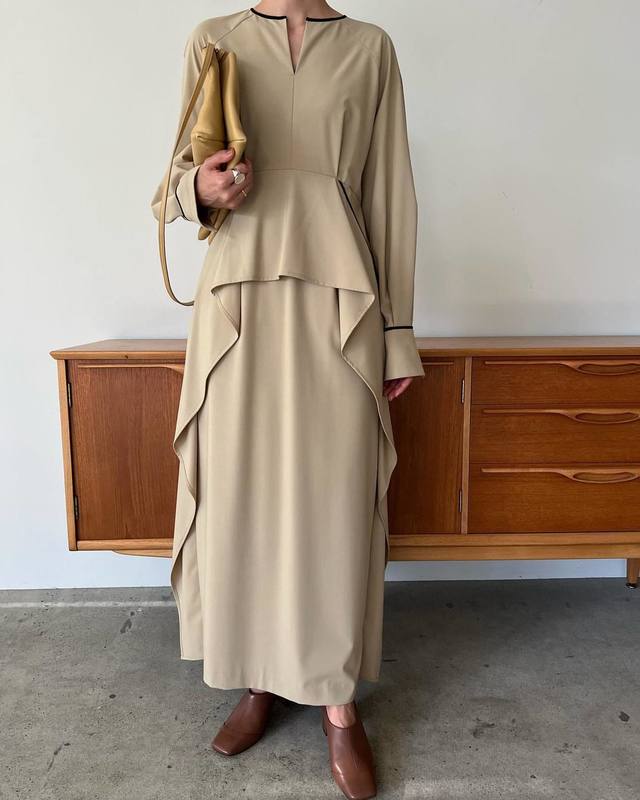 発売中のおすすめアイテムを松本恵奈着用でご紹介。”WAIST FRILL ONE