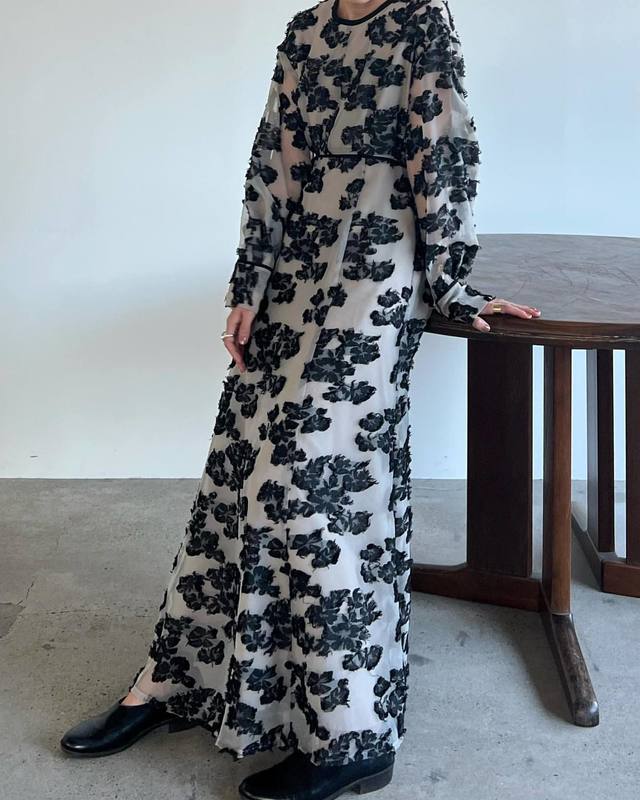 松本恵奈のMUST BUY-9月9日（金）発売の”FLOW FLOWER JACQUARD ONE