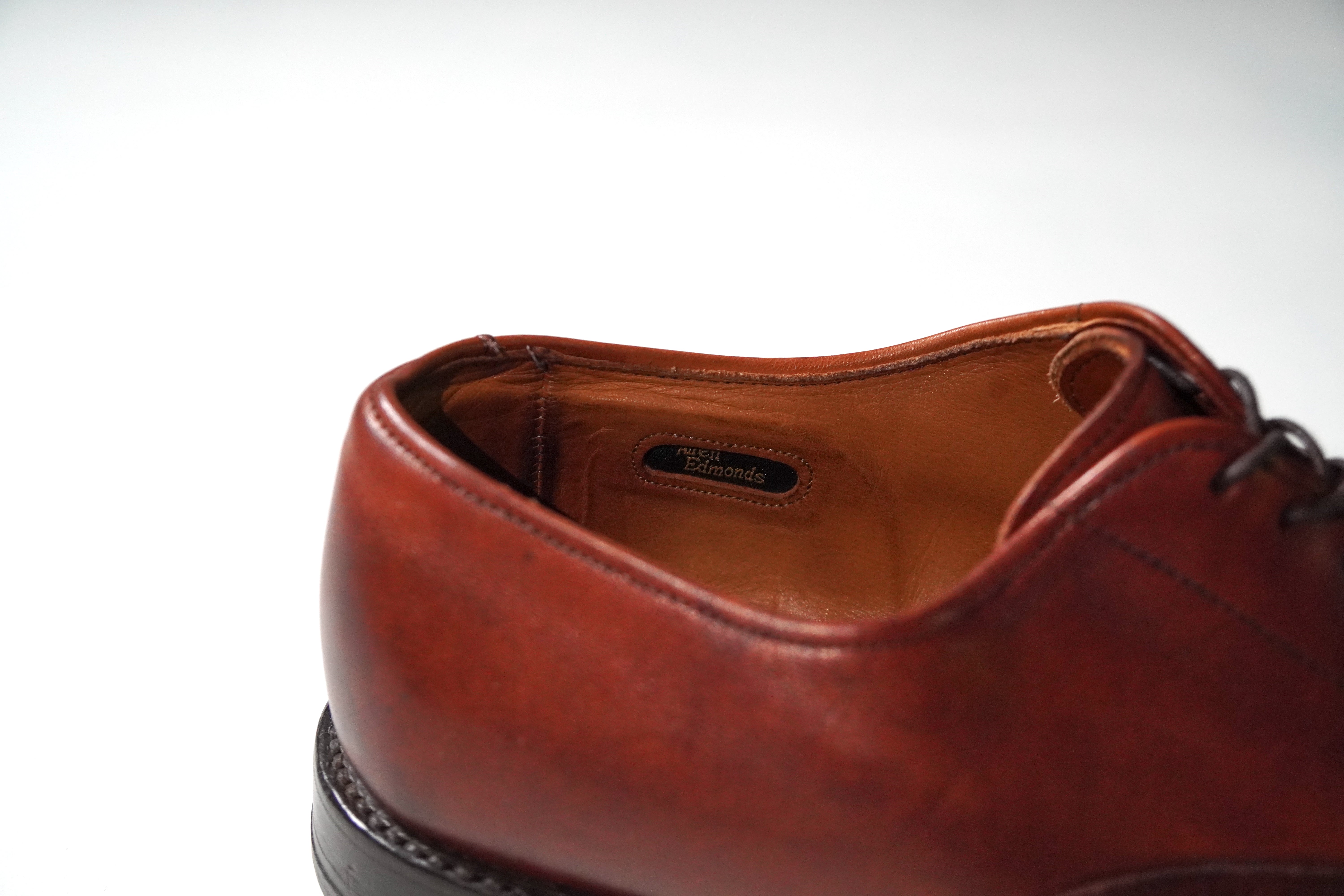 Allen Edmonds パンチドキャップトゥシューズ「Byron」【5営業日以内