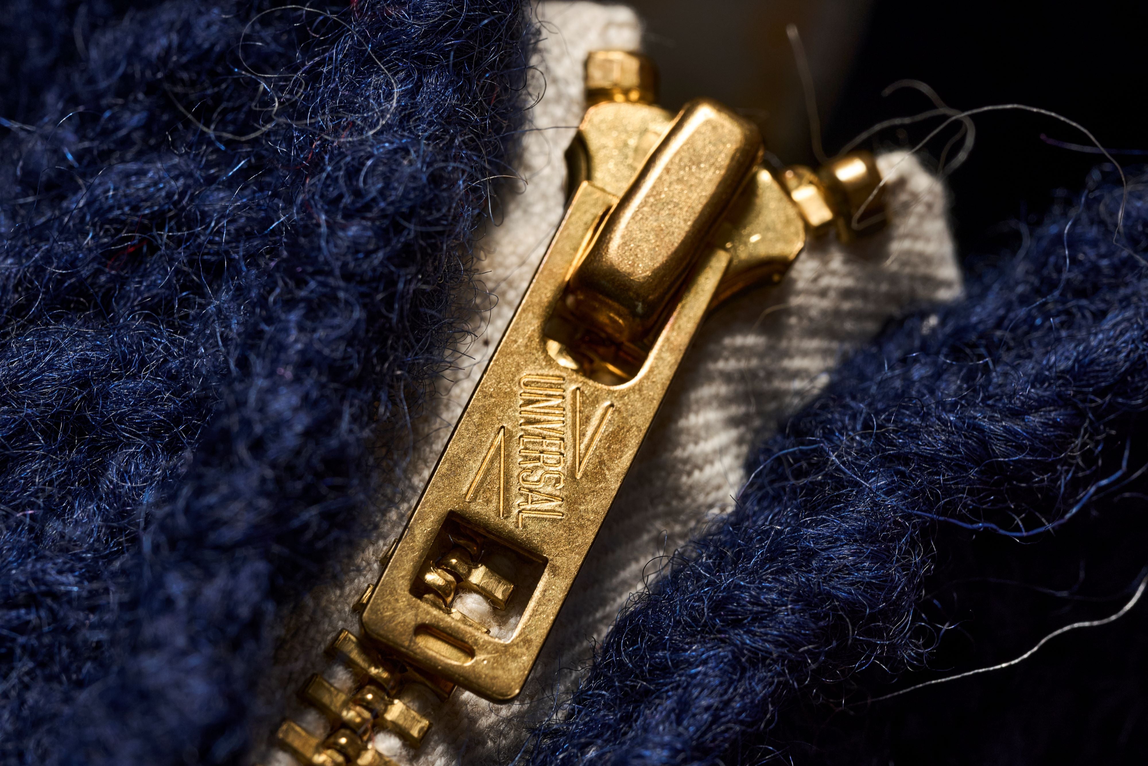 Lightning 30周年記念企画】Lightningプロデュース GIZEMO カウチン