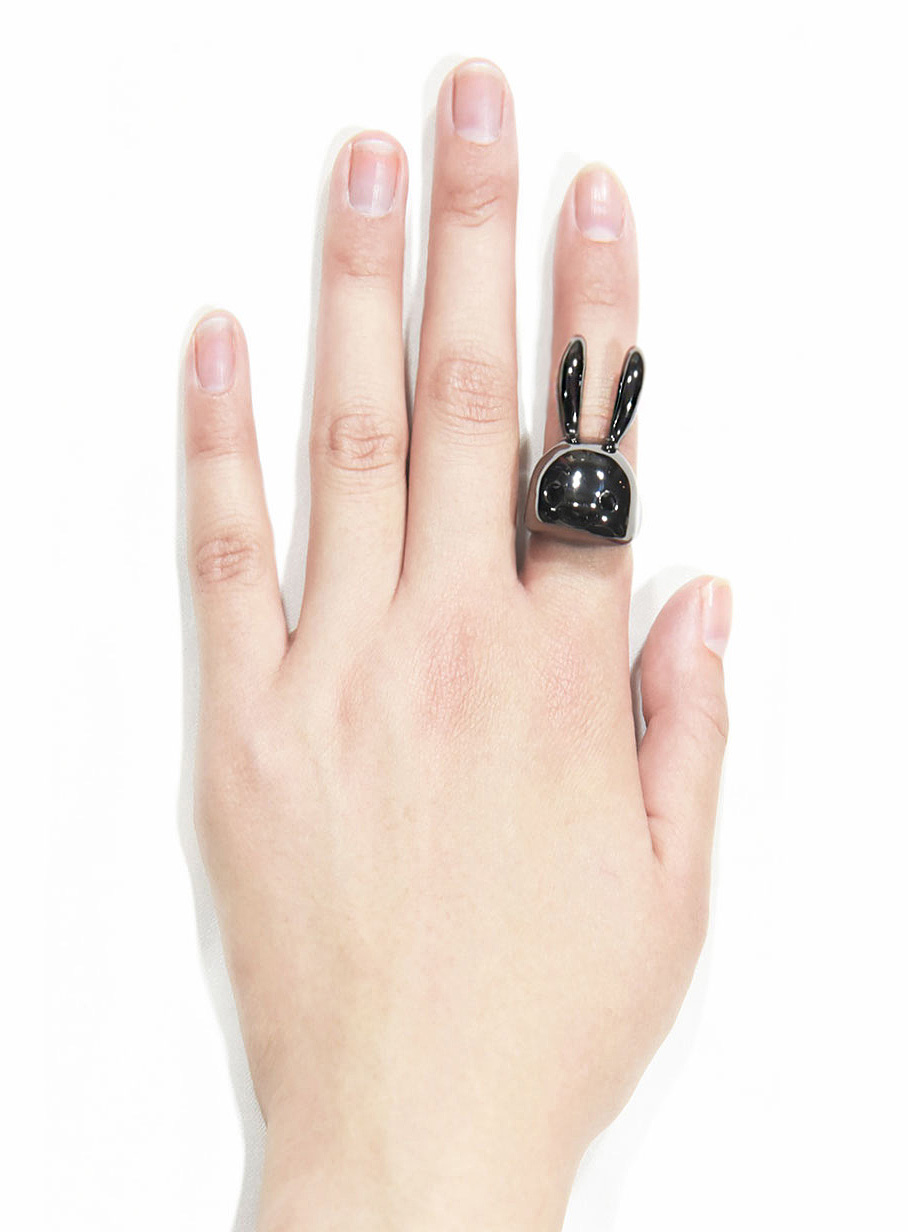 ウサギつるつるリング｜ウサギがいる｜CUNE ONLINE STORE