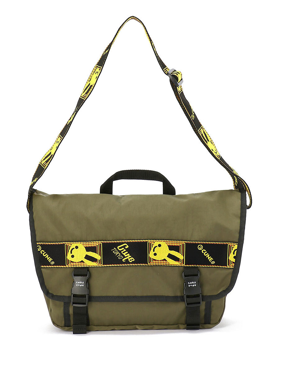 ストラップメッセンジャーバッグ｜ウサギがいる｜CUNE ONLINE STORE