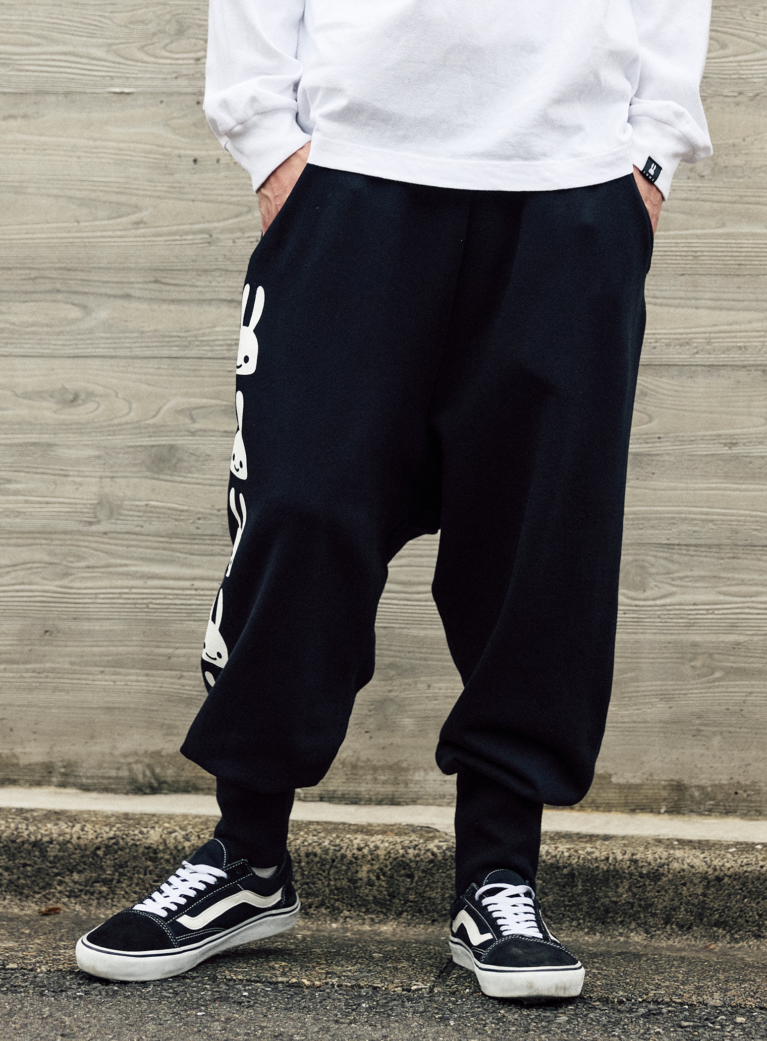 レイヤードポケットサルエルパンツ｜ウサギがいる｜CUNE ONLINE STORE