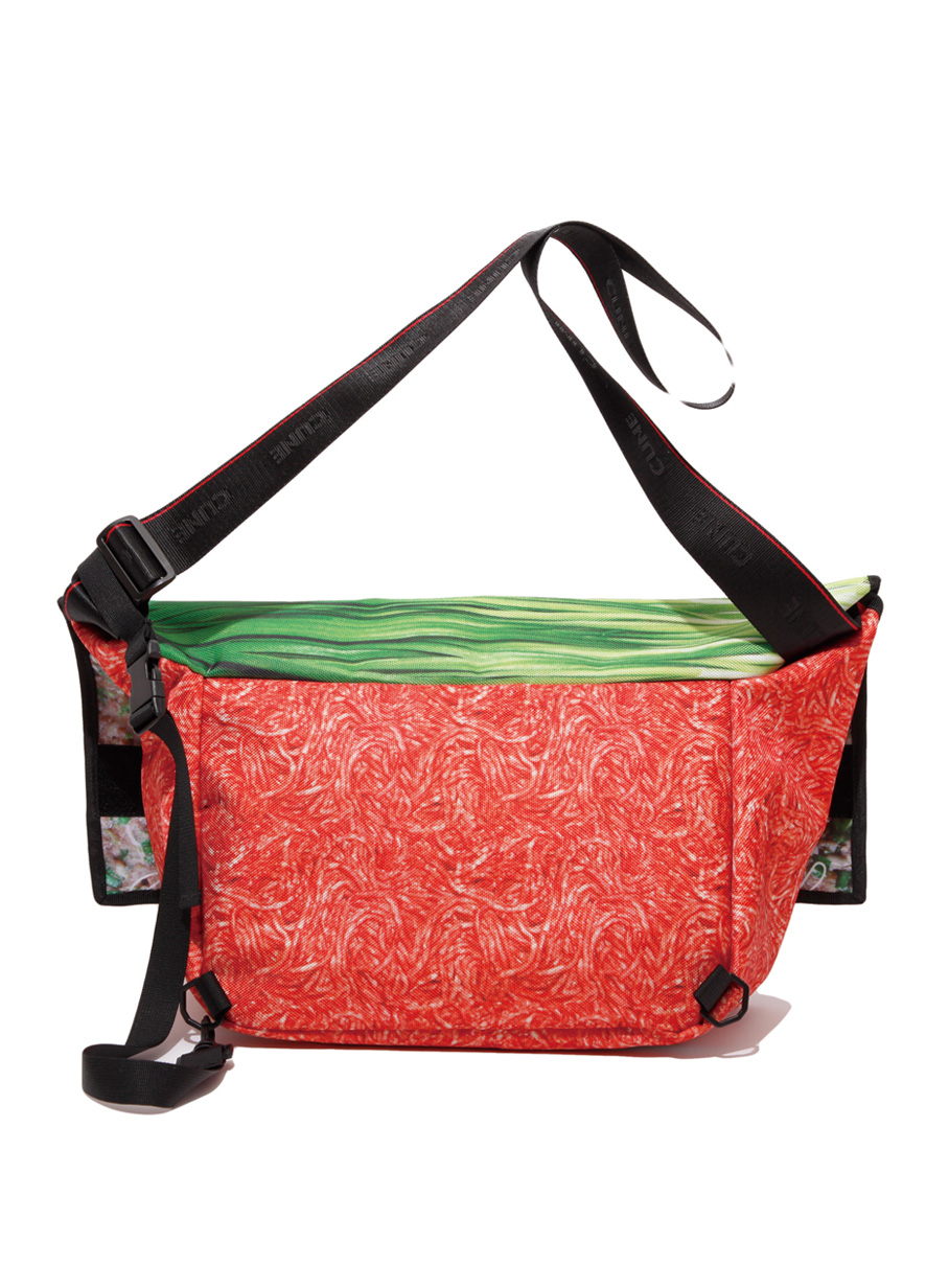 ニラメッセンジャーバッグ｜ウサギがいない｜CUNE ONLINE STORE