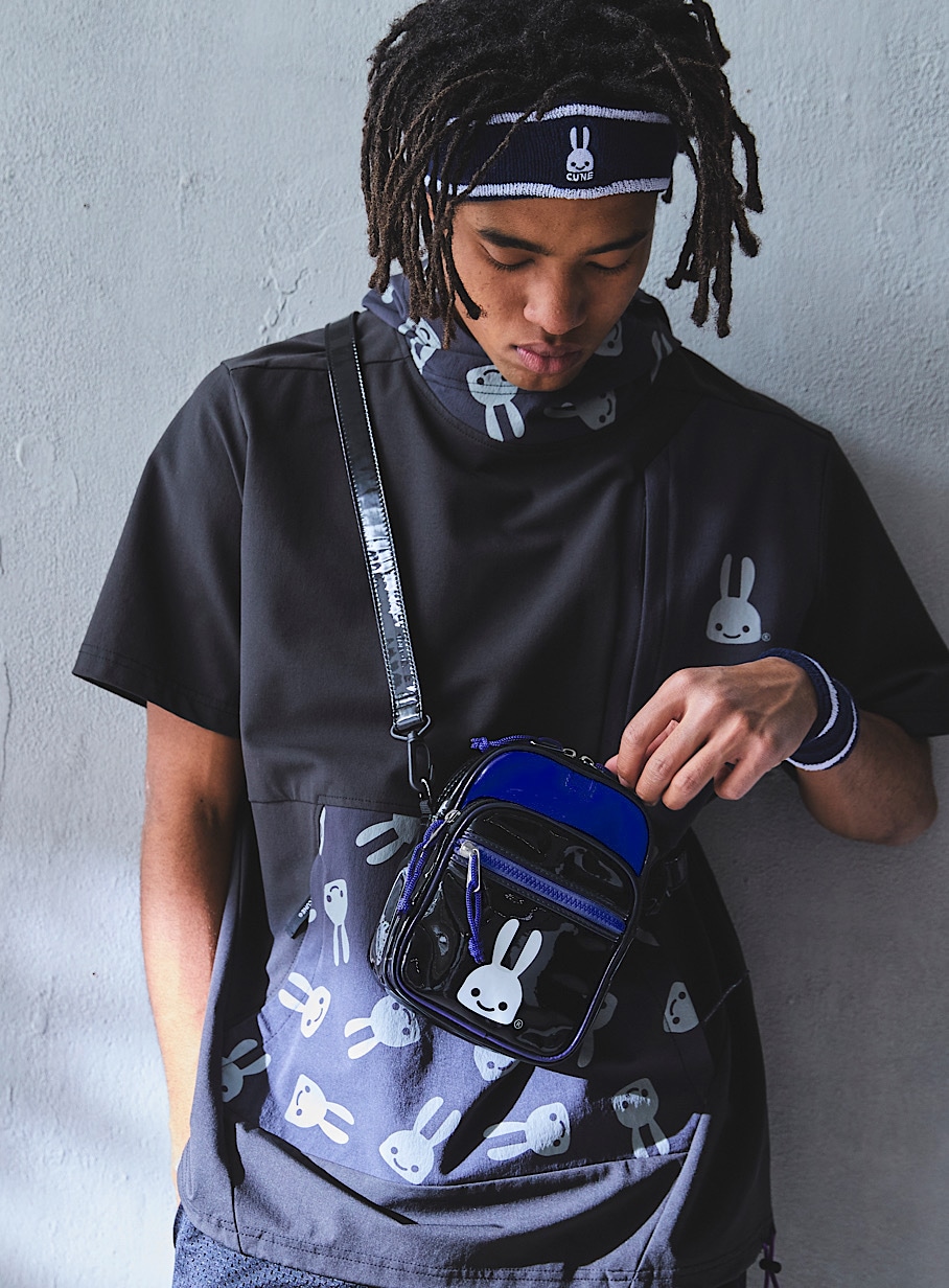 エナメルショルダーバッグ S｜ウサギがいる｜CUNE ONLINE STORE