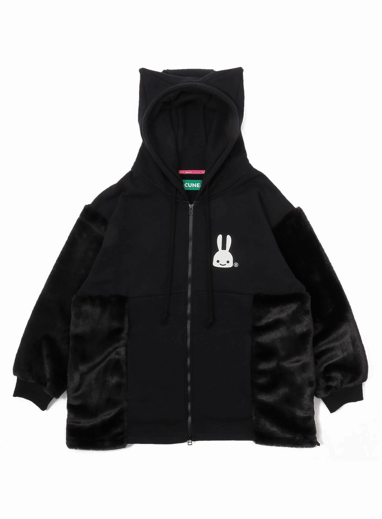 袖ファー耳付きジップパーカー｜ウサギがいる｜CUNE ONLINE STORE
