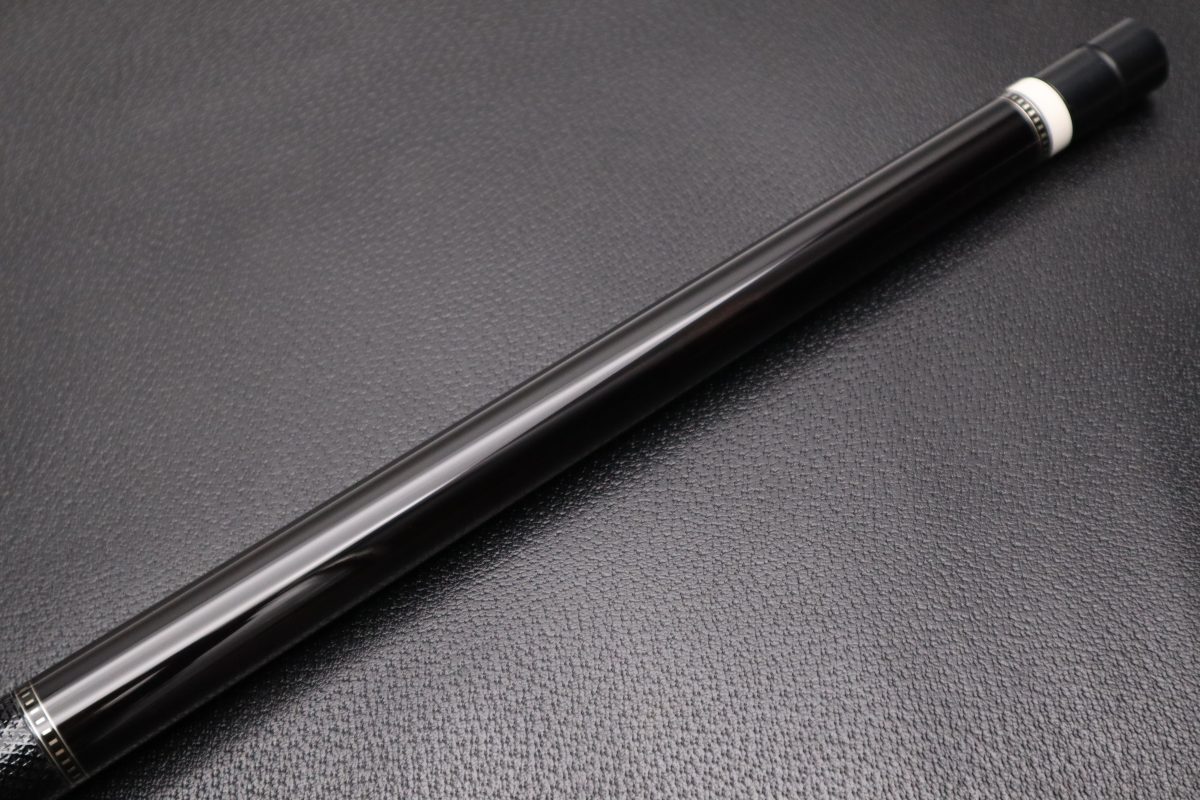 Cognoscenti | カスタムキュー｜イリス