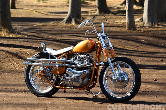 カワサキ W1S 1969のチョッパーカスタム・レイズモーターサイクル