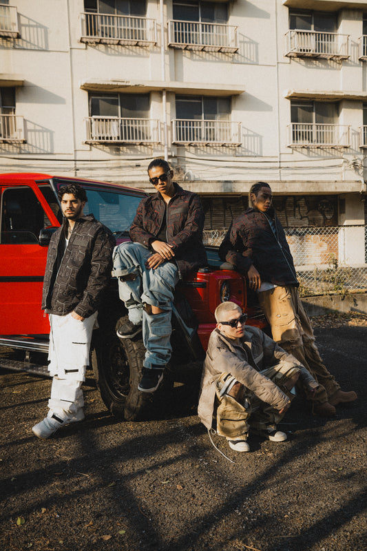 CVTVLISTカタリスト名古屋別注USUALジップパンツ ホワイト×ターコイズ