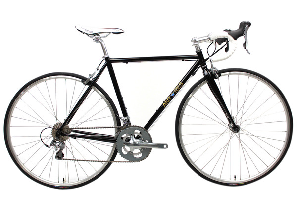 ゆったりペースでもロードバイクを楽しむ「ANTARESクロモリロード