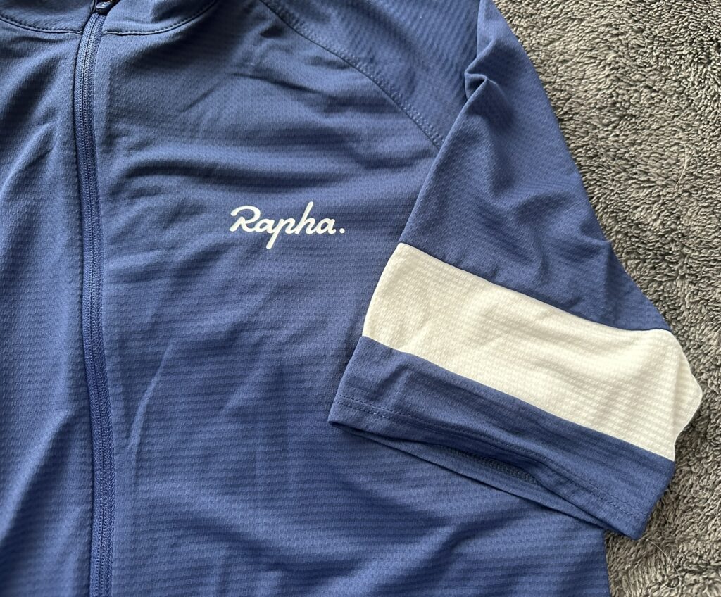 ラファ(Rapha) コア ライトウェイト ジャージ 着用レビュー