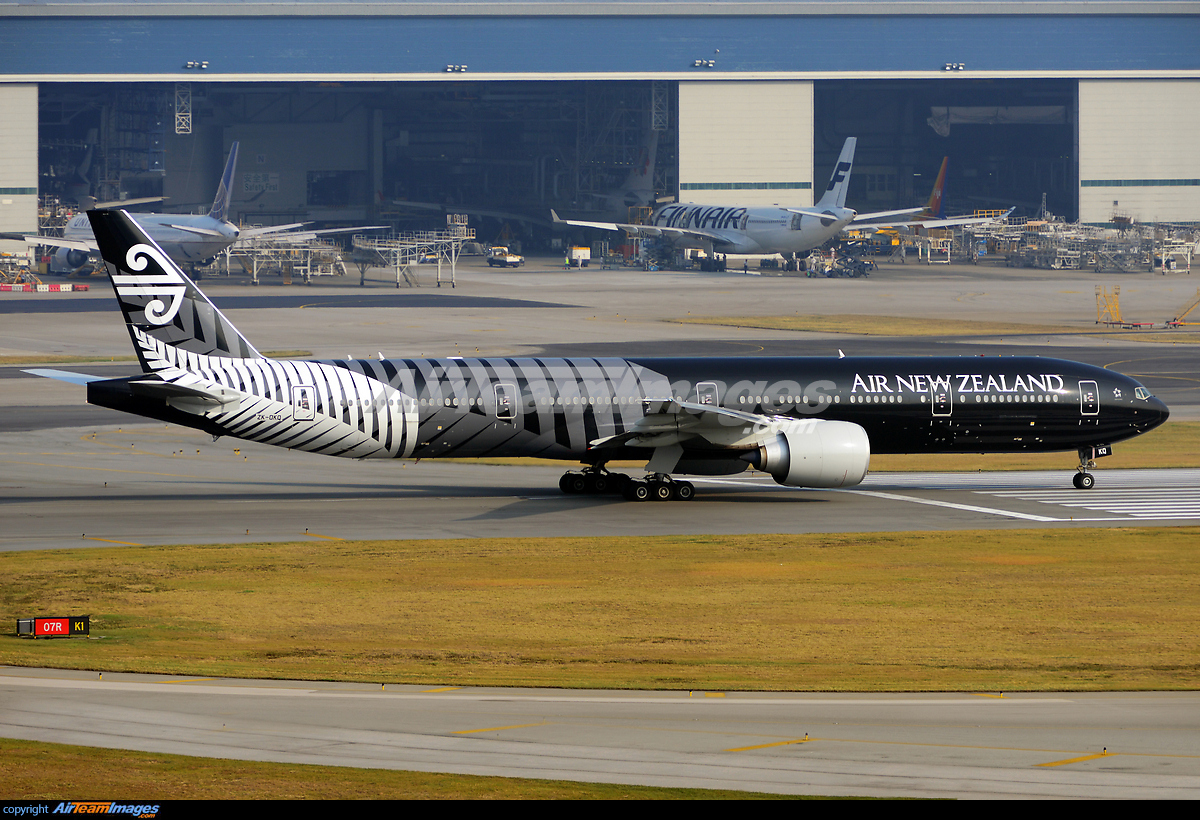 Boeing 777-319/ER Air New Zealand ZK-OKQ - AirTeamImages.com