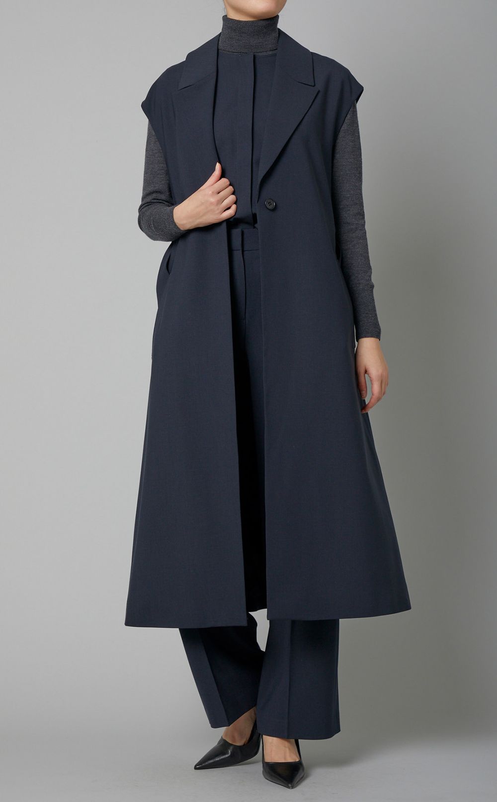 Theory luxe｜ベルト付オープンカラーロングジレ