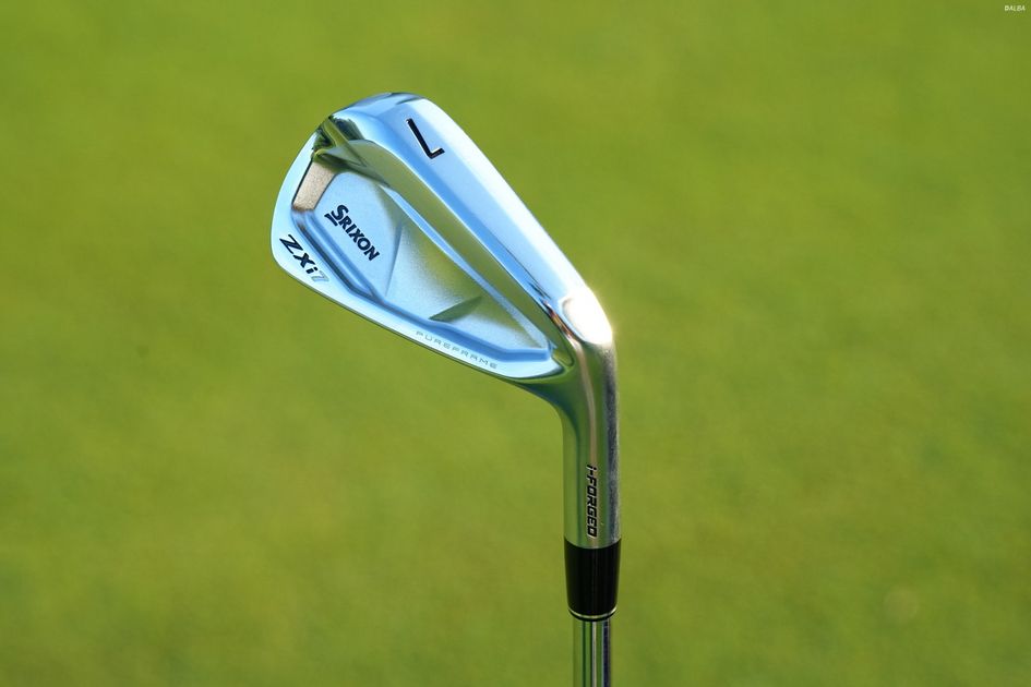 櫻井心那さん、6I～PWを新モデル『スリクソンZXi 7』に一気に替えて