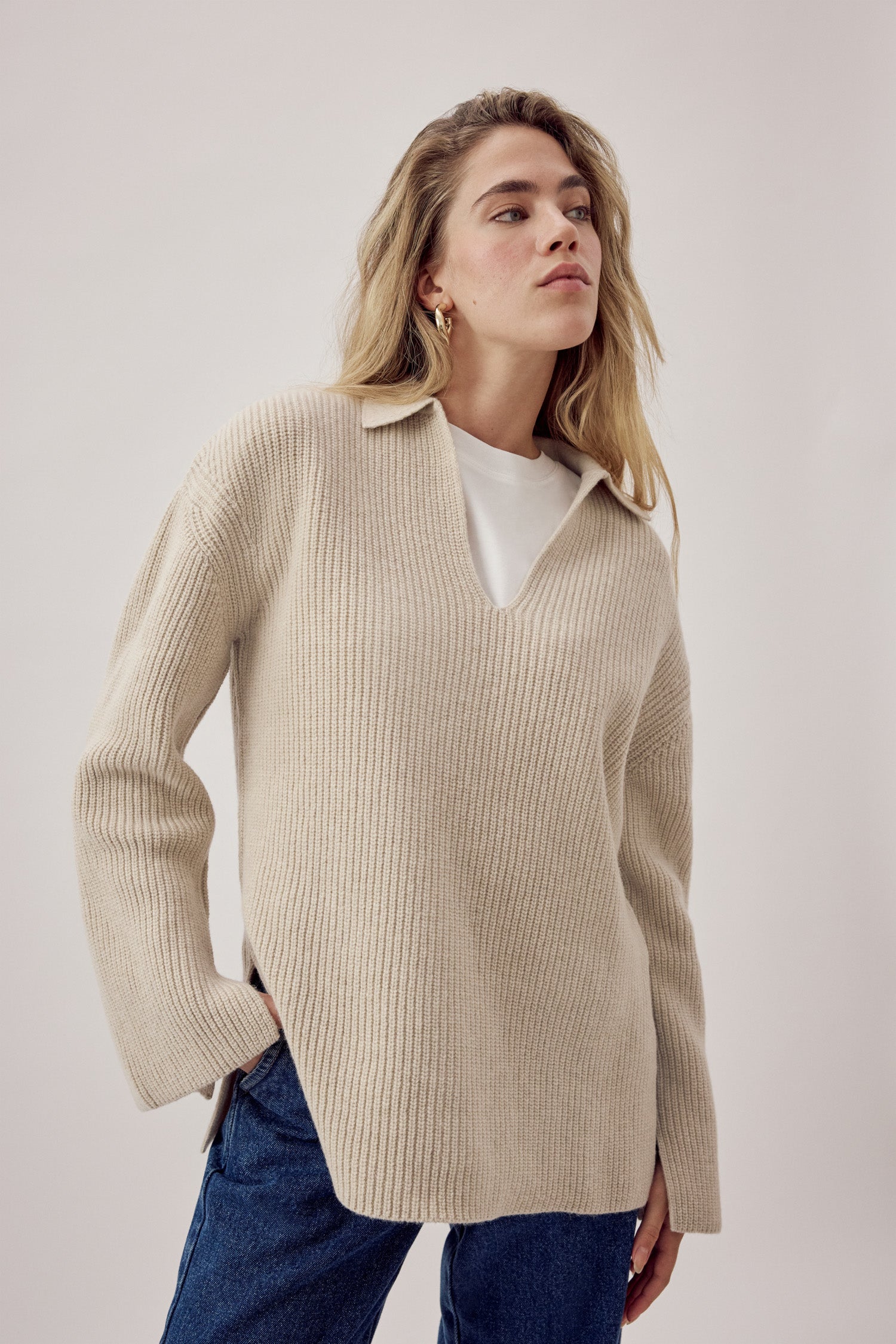Elise Knitted Sweater Taupe – dariadéh