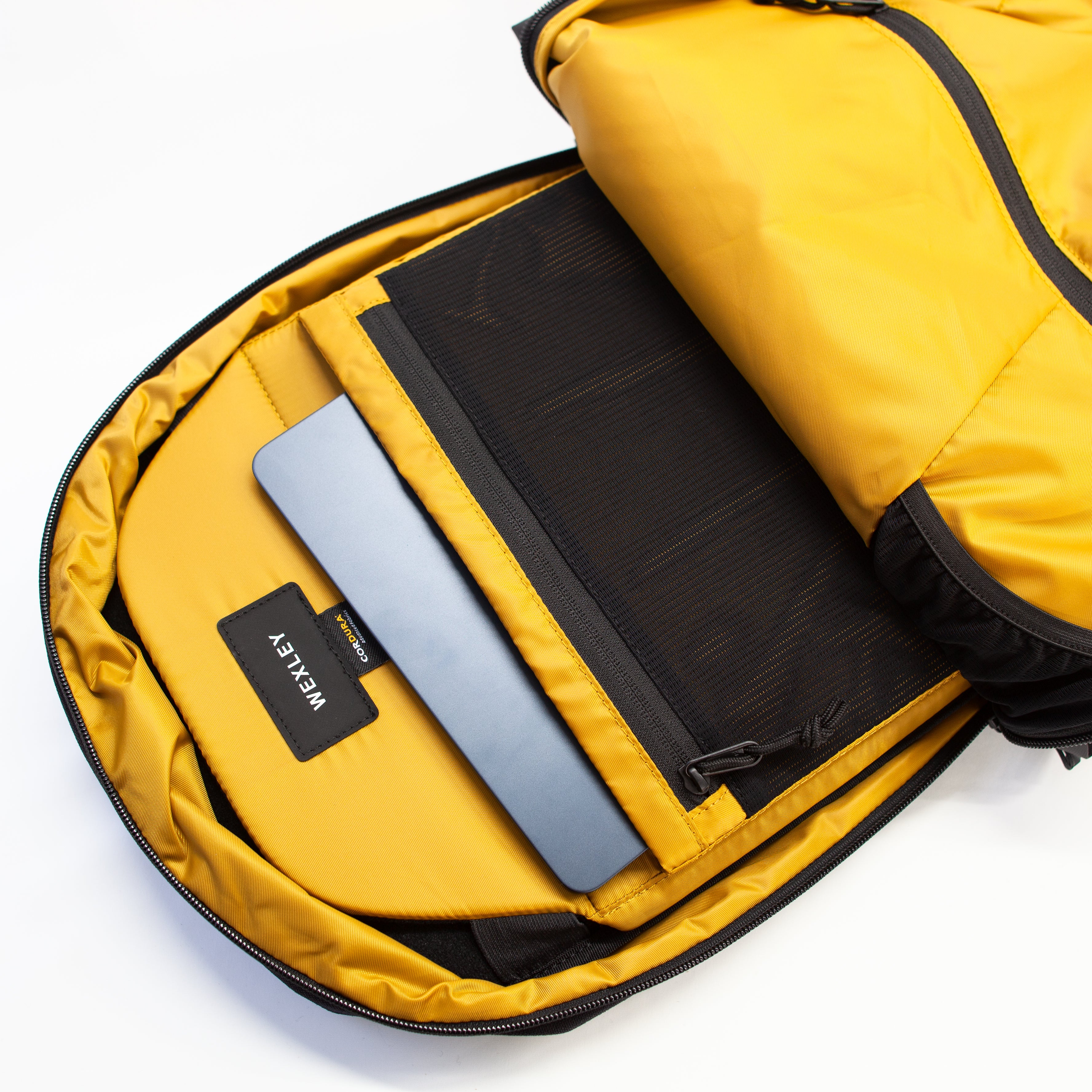 WEXLEY ］ STEM / 20L Daypack Cordura® Series – Neueオンライン