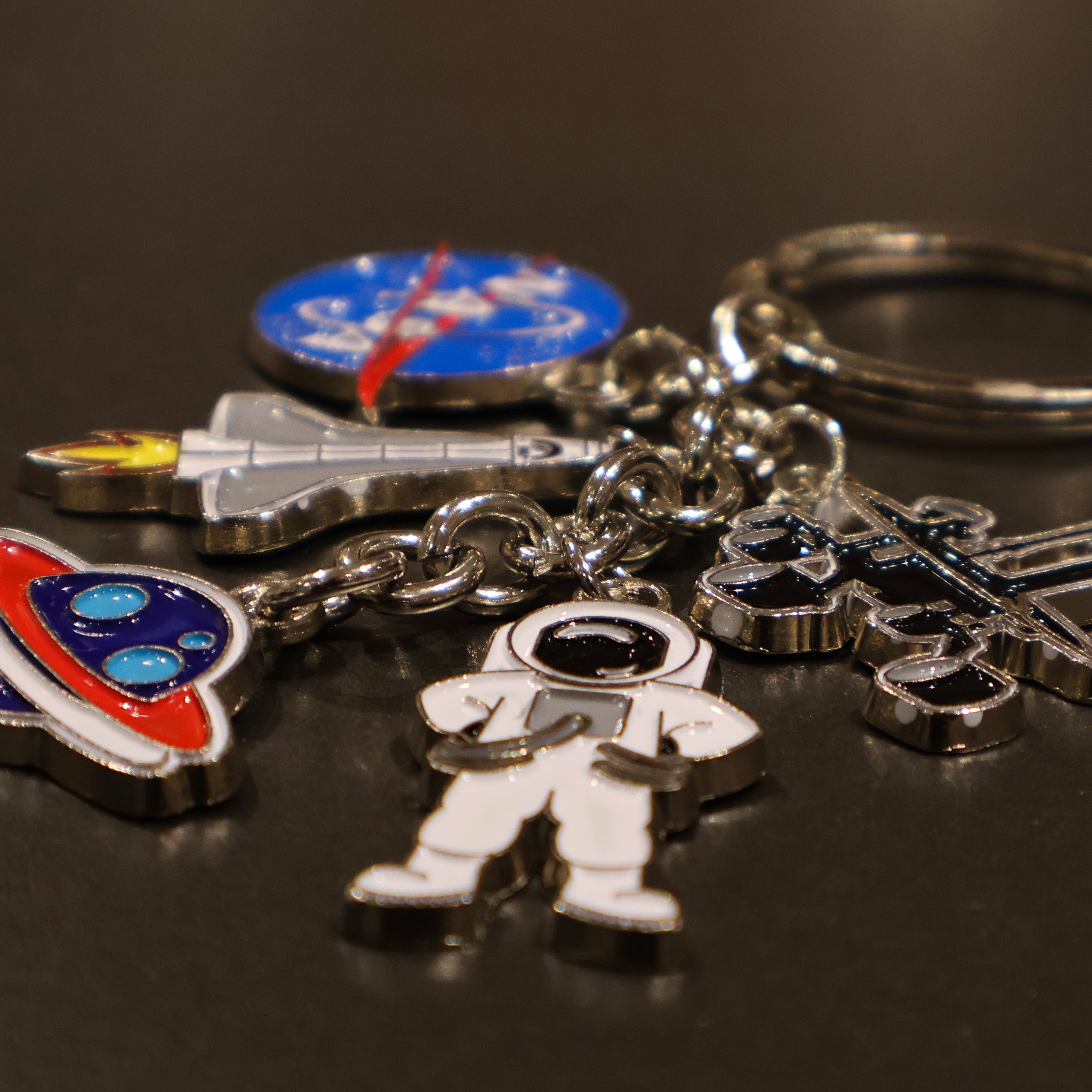 NASA KEYHOLDER – Neueオンラインストア｜もっと愛着のわく、明日を。
