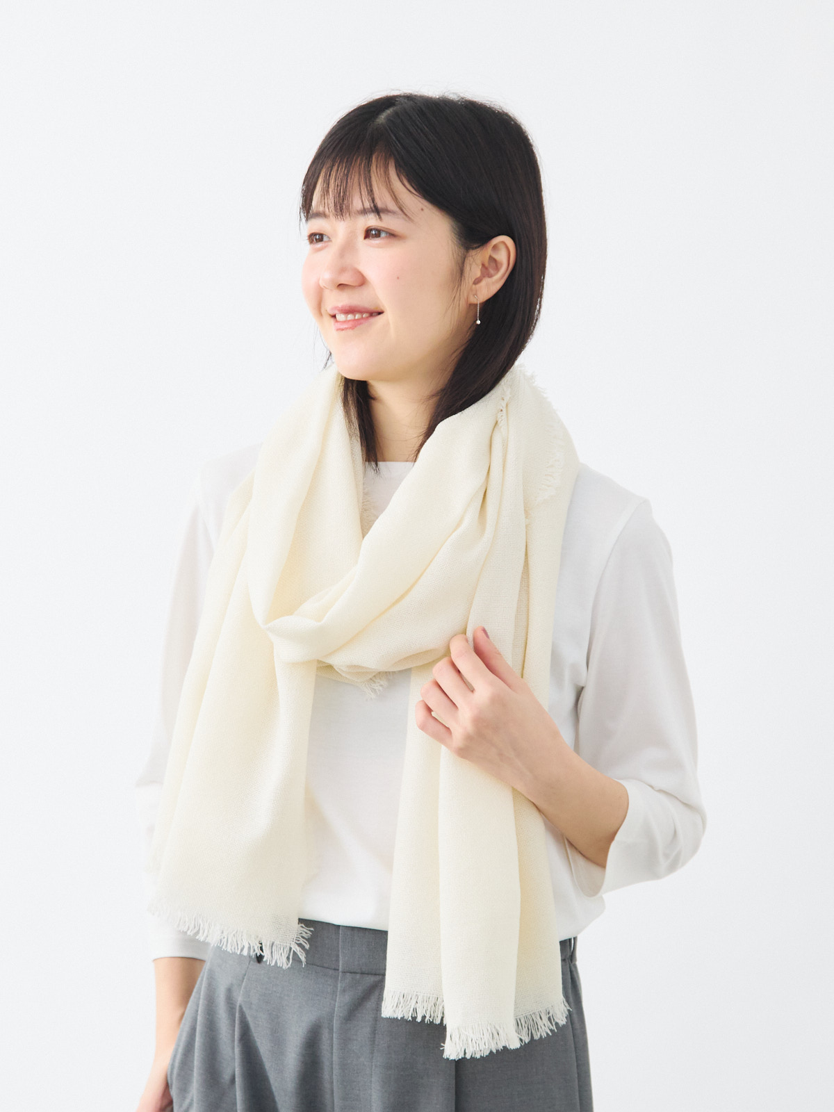 カシミヤシルクエアリーストール/エクリュ | Factelier (ファクトリエ)