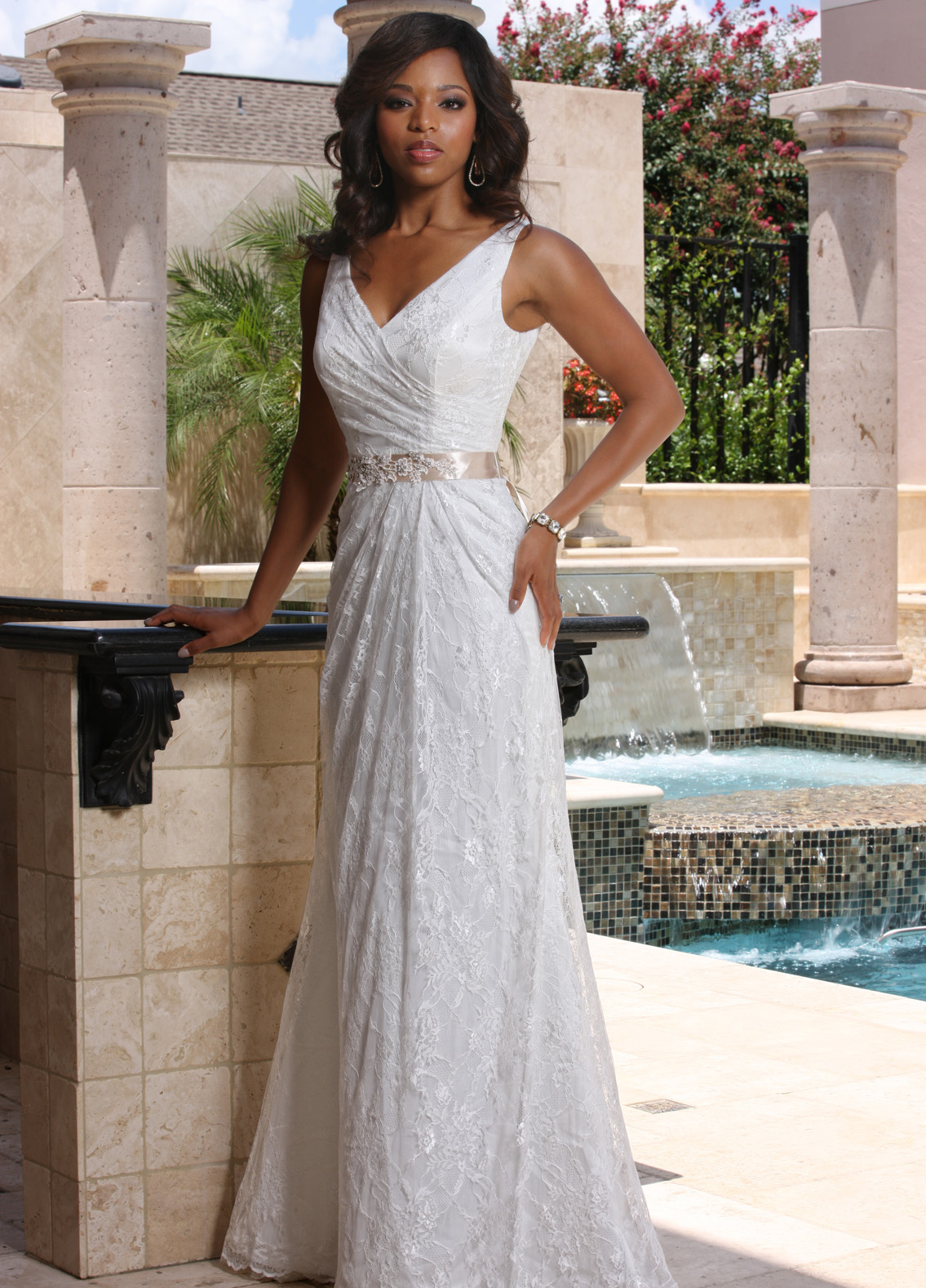 Style #F7016 | DaVinci Wedding Dresses