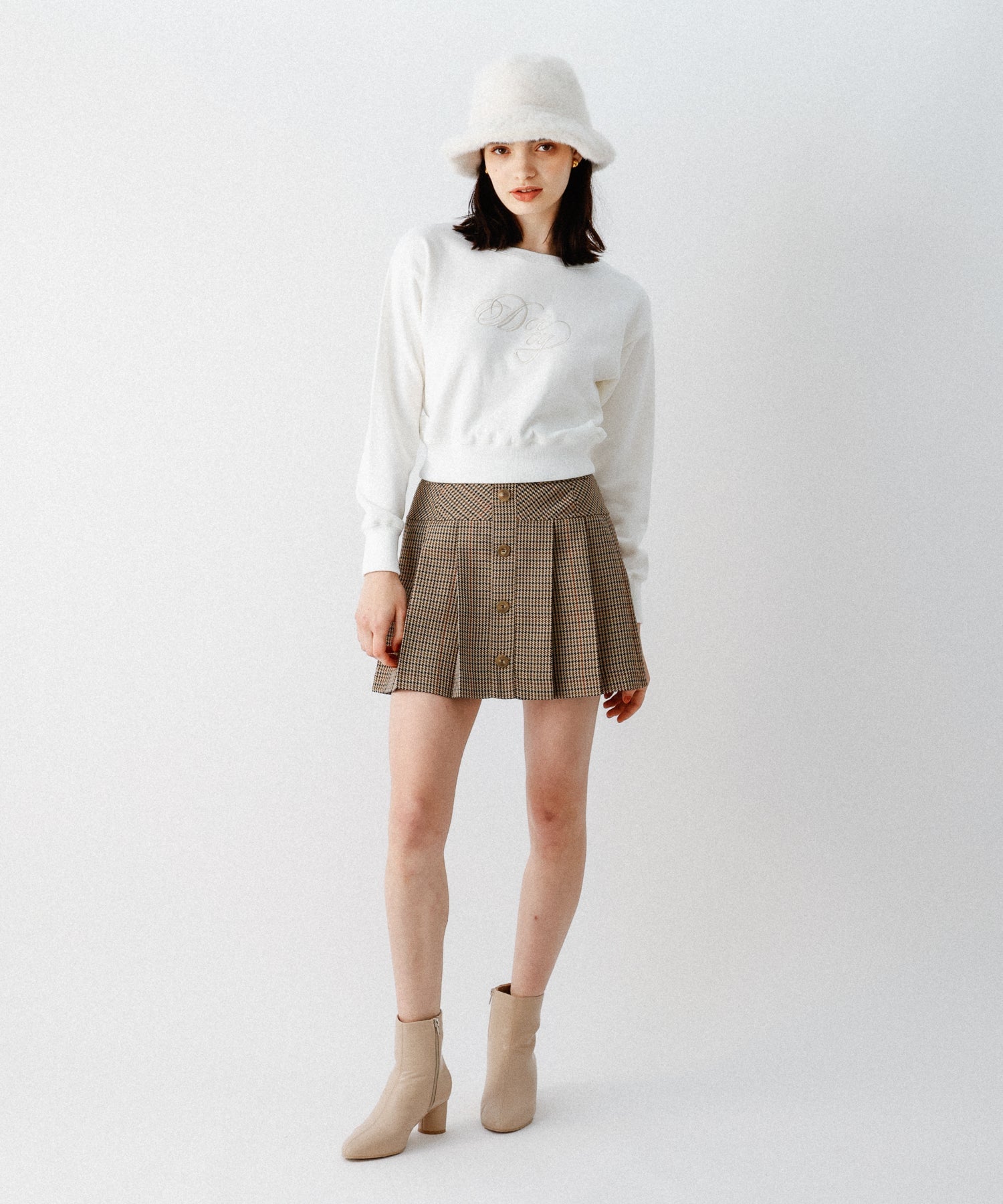 Pleated mini skirt