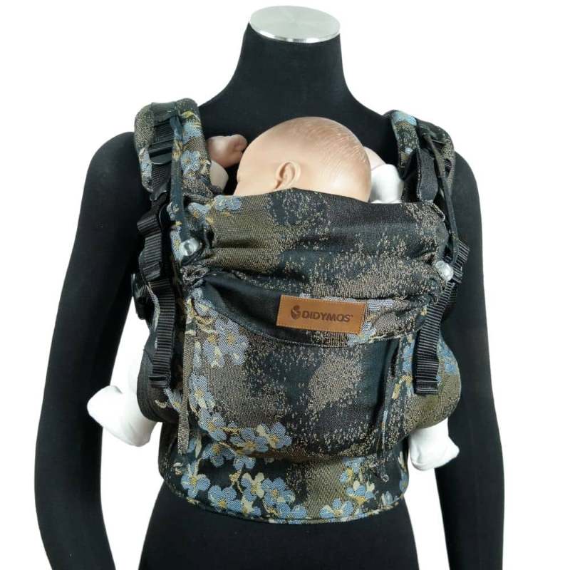 軽量で持ち運びが便利な抱っこ紐｜ディディフィックス ブルー