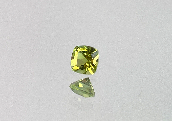 カナリートルマリン | differencee（ディファレンシー）公式