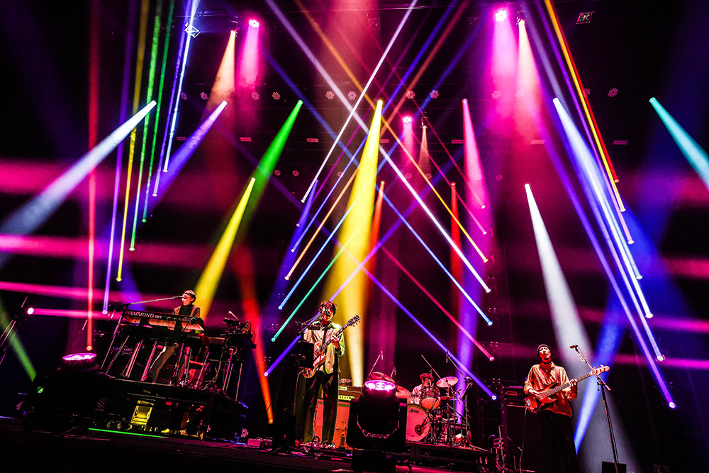 フジファブリック、19周年のデビュー日に思い出の地、中野サンプラザで