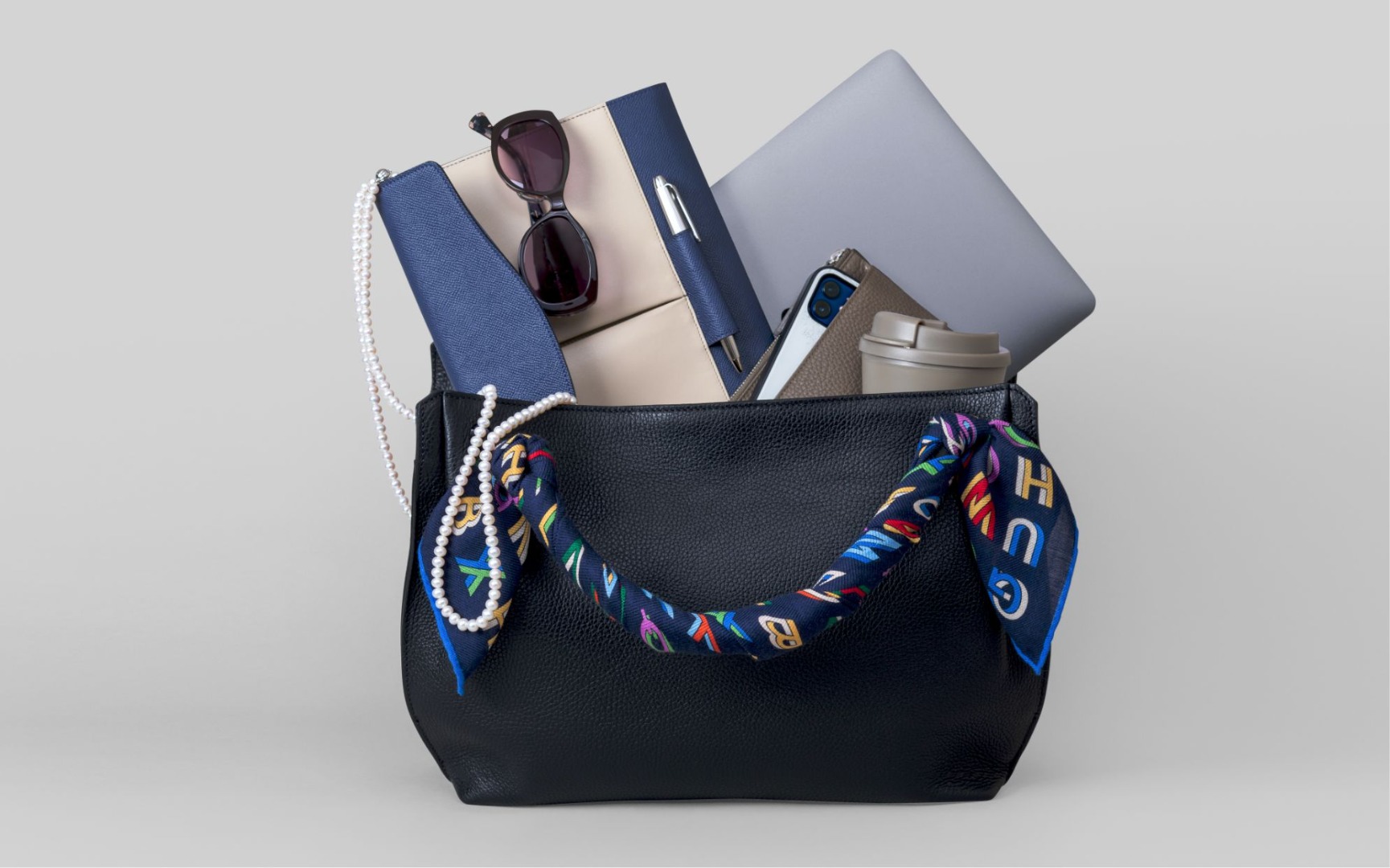 和光×マウロ・ゴベルナ」限定モデルのすべて｜WAKO 公式オンライン