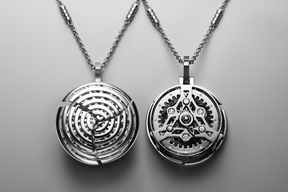 繊細な手作業に魅了される、和光別注イーノスのペンダント │ WAKO