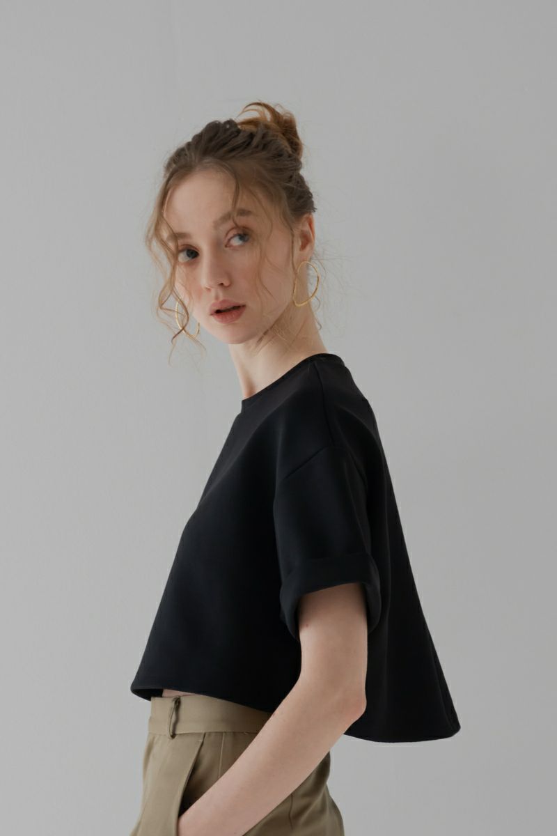 ショート丈Tシャツ/black | maison de Dolce.
