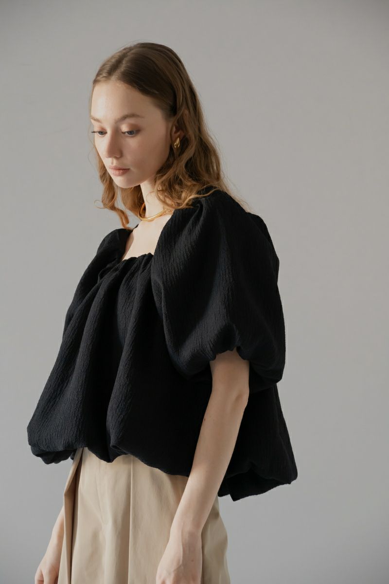 メゾンドドルチェ Maison de Dolce. Lily Tops TOPS | maison de Dolce.