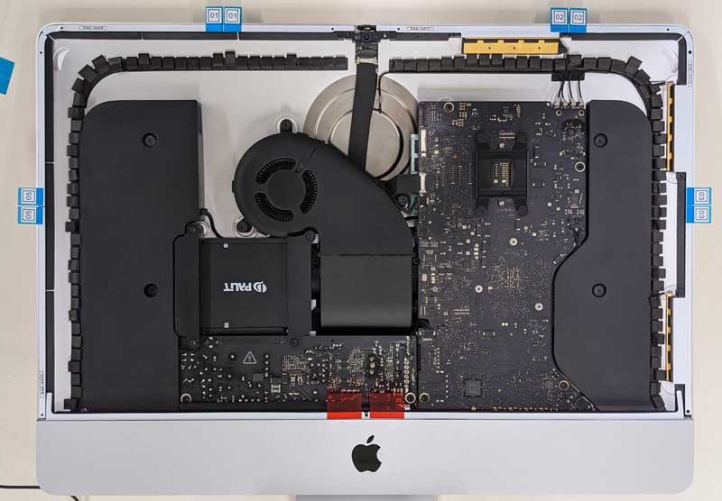 iMac（21.5-inch, Late 2013, A1418）のハードディスクとメモリ交換と
