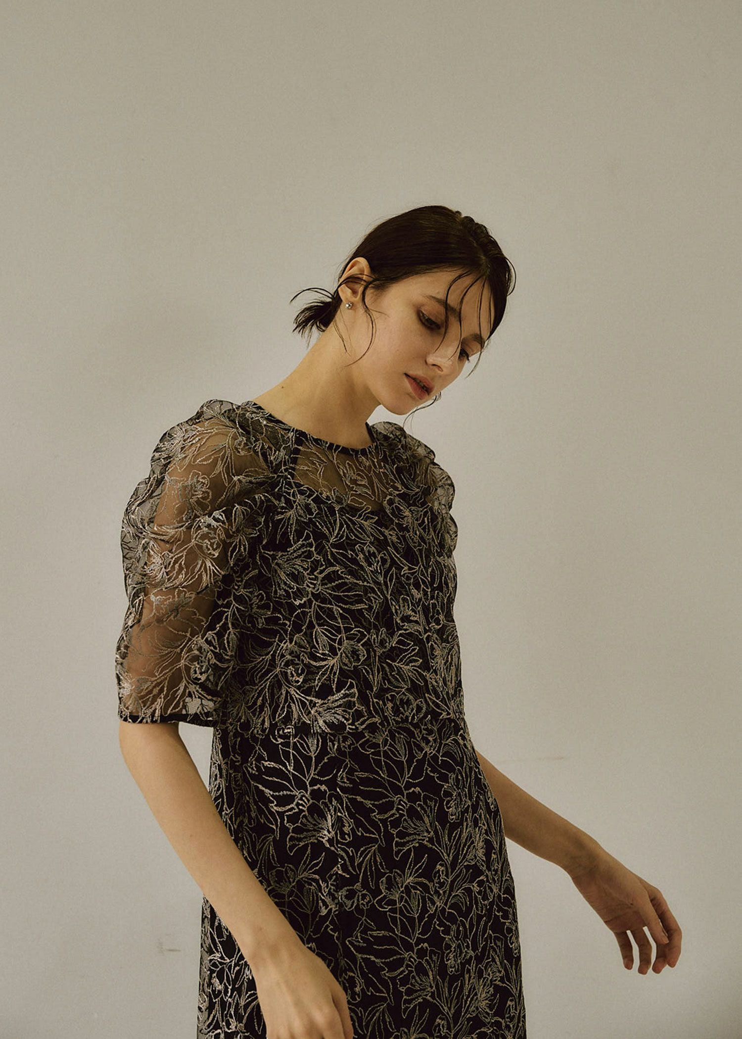 Whole race layered dress｜LE'RURE