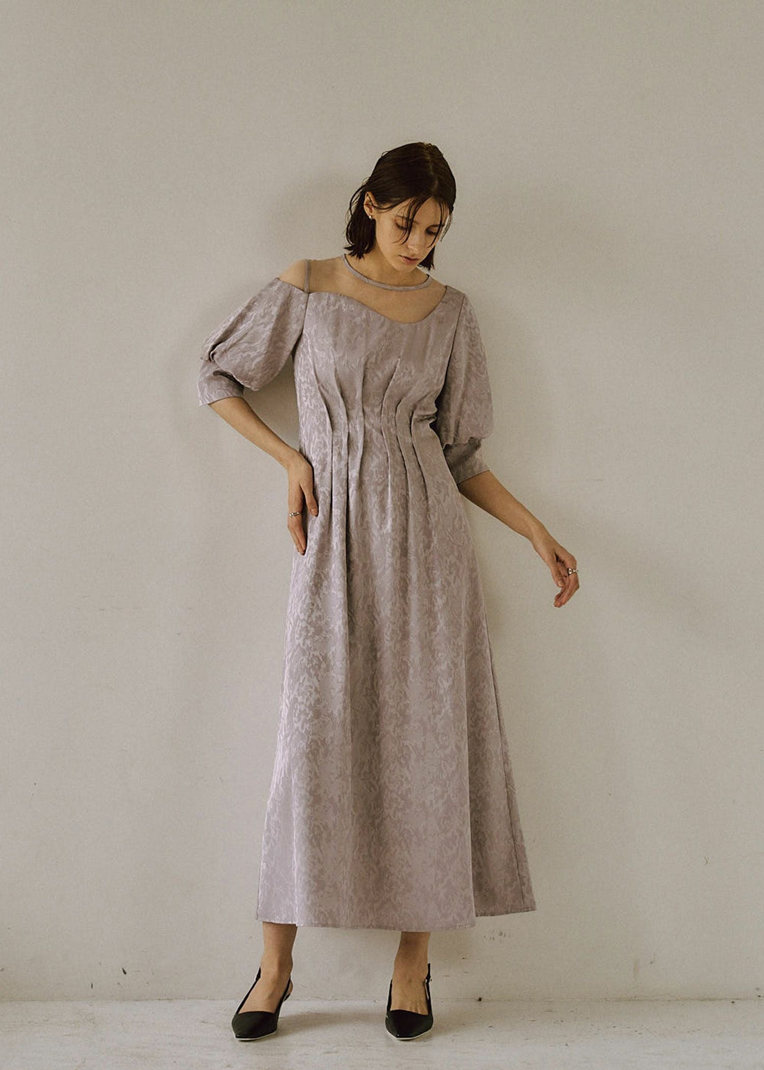 Meandering waist tuck flare dress｜LE'RURE