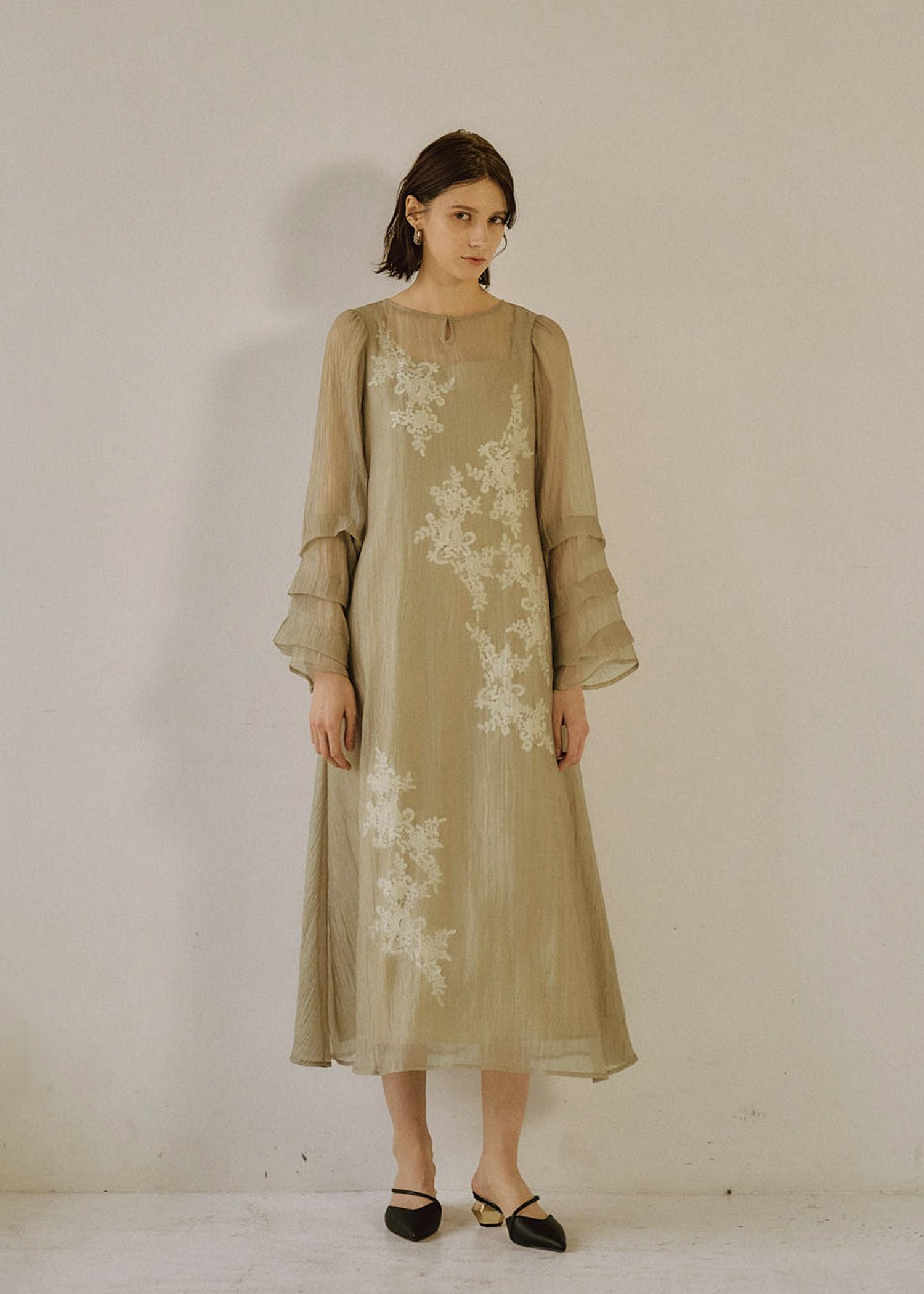 Sheer A-line onepiece｜LE'RURE