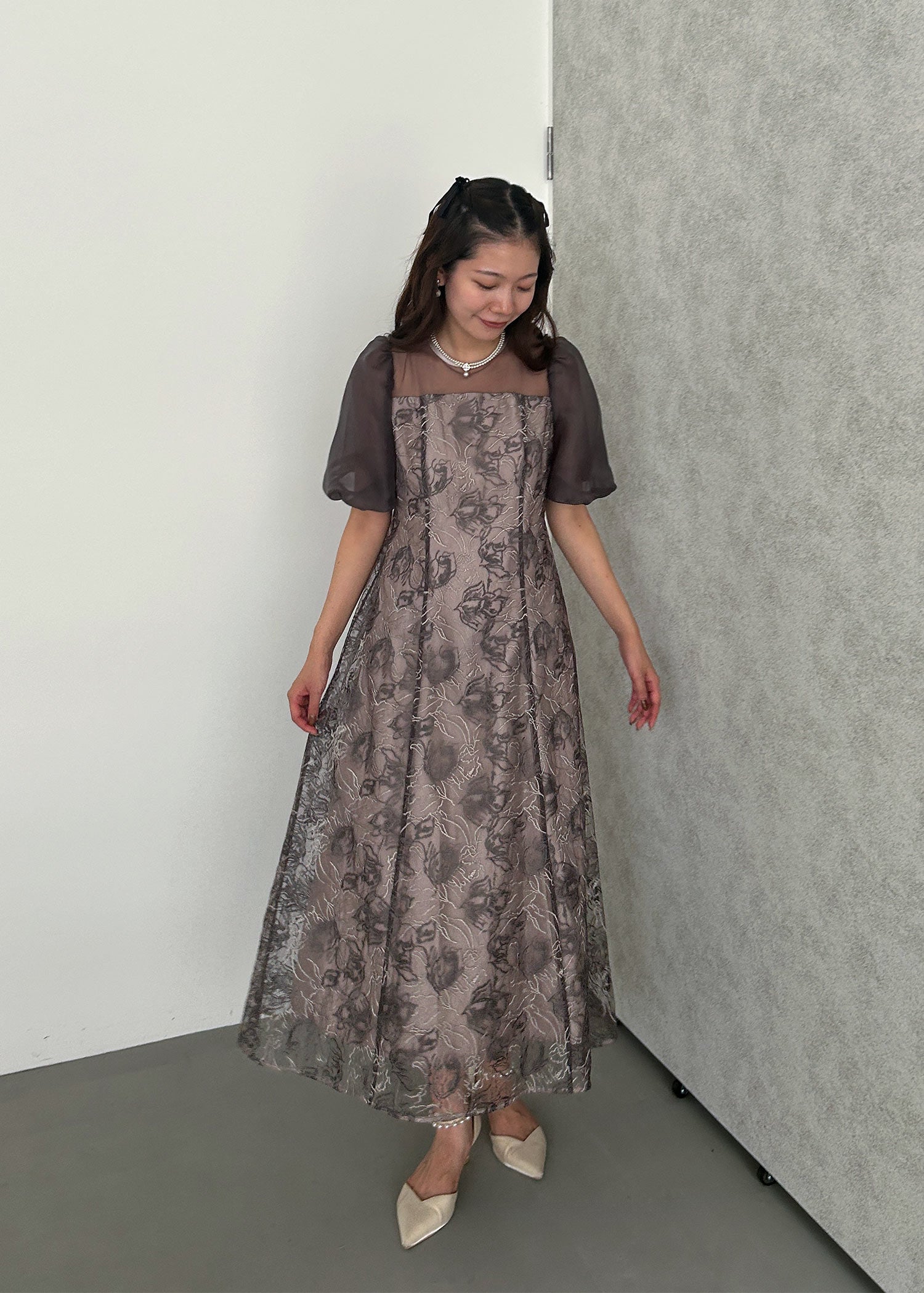 ニュアンスフラワーレースドレス｜DorryDoll